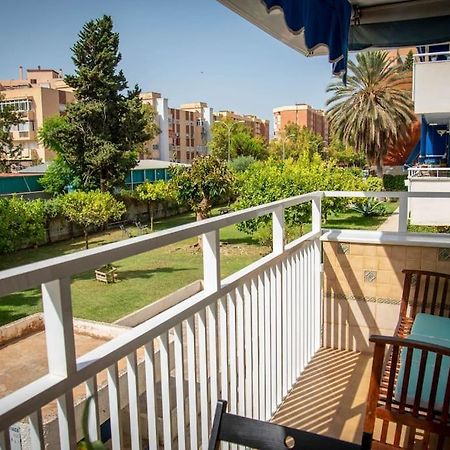 Piso Con Jardin Apartment Malaga Exterior photo